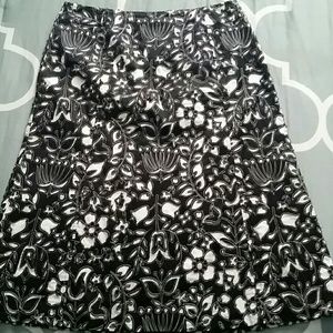 Sigred Olsen Black/White Skirt sz. 10